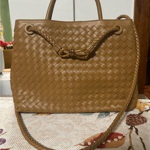 Elegant Brown Woven Tote Bag